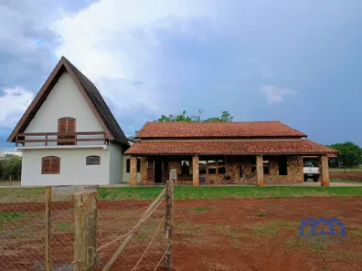 Fazenda/Sítio com 3 Quartos à venda, 30000m² no Vila Juca Menezes, Tatuí