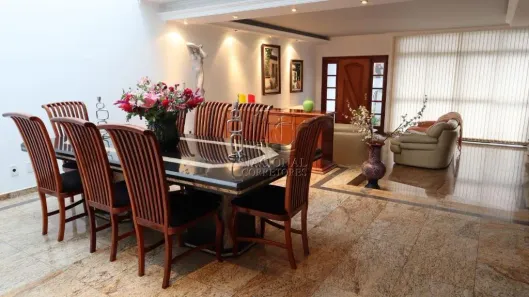 Sobrado com 4 Quartos à venda, 613m² no Vila Pires, Santo André