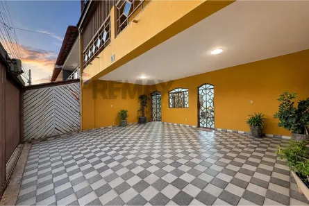 Casa com 5 Quartos à venda, 291m² no Areal, Brasília