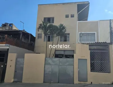 Galpão/Depósito/Armazém à venda, 870m² no Vila Carbone, São Paulo