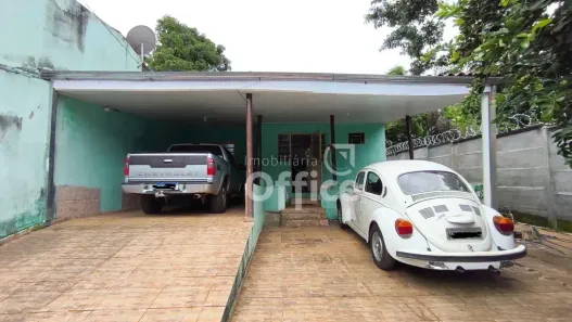 Casa com 3 Quartos à venda, 230m² no Jardim Europa I e II, Anápolis