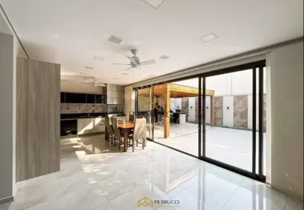 Sobrado com 3 Quartos à venda, 335m² no Swiss Park, Campinas