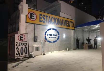 à venda, 450m² no Gonzaga, Santos