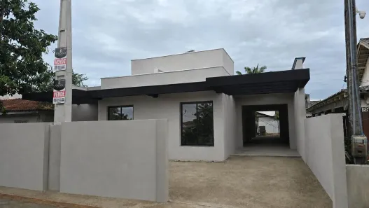 Casa com 3 Quartos à venda, 88m² no Barra do Saí, Itapoá