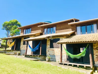 Casa com 7 Quartos à venda, 218m² no Ibiraquera, Imbituba