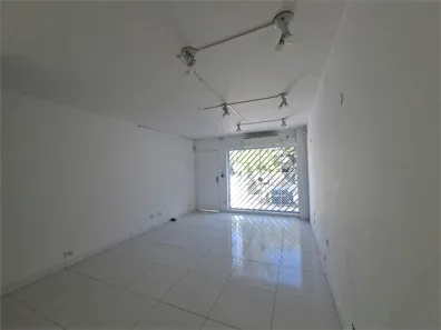 Imóvel Comercial com 3 Quartos para alugar, 120m² no Jardim Bonfiglioli, São Paulo