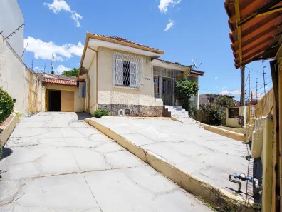 Casa com 2 Quartos à venda, 124m² no Glória, Porto Alegre