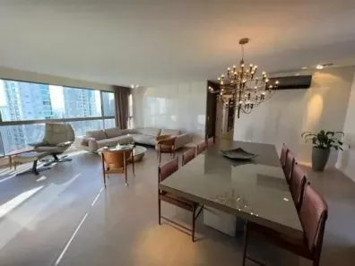 Apartamento com 3 Quartos à venda, 159m² no Centro, Balneário Camboriú