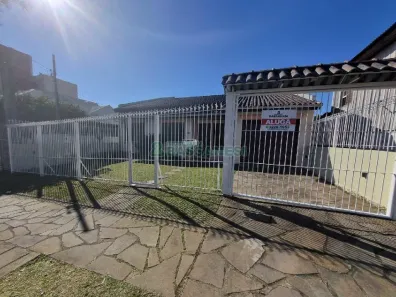 Casa com 3 Quartos para alugar, 150m² no Cidade Nova, Caxias do Sul