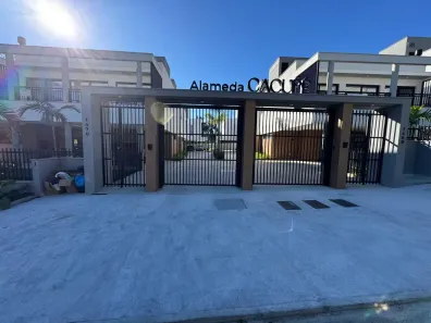 Casa de Condomínio com 3 Quartos à venda, 242m² no Cacupé, Florianópolis