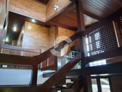 Casa de Condomínio com 3 Quartos à venda, 203m² no Mata Paca, Niterói