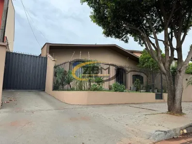 Casa com 3 Quartos à venda, 400m² no Jardim Shangri-la A, Londrina
