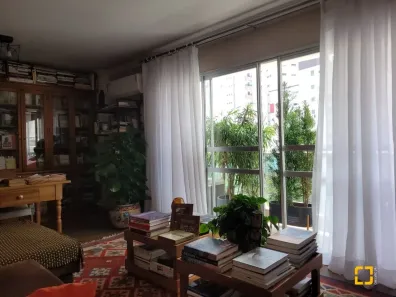 Apartamento com 3 Quartos à venda, 141m² no Centro, Florianópolis