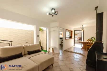 Casa com 4 Quartos à venda, 242m² no Glória, Porto Alegre