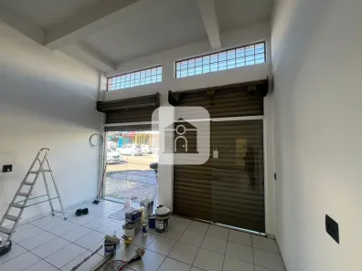 Ponto Comercial para alugar, 80m² no Santa Mônica, Uberlândia