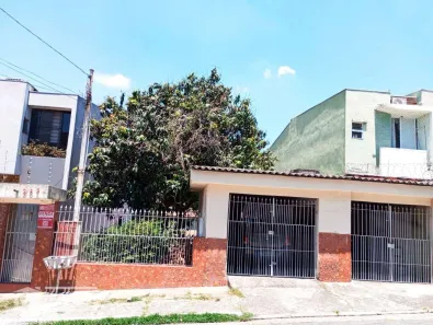 Casa com 3 Quartos à venda, 130m² no Parque Cruzeiro do Sul, São Paulo