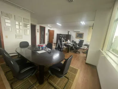 Sala Comercial à venda, 200m² no Santa Lúcia, Belo Horizonte