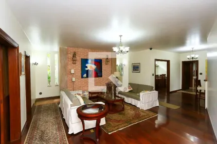 Casa com 5 Quartos à venda, 450m² no Jardim Guedala, São Paulo