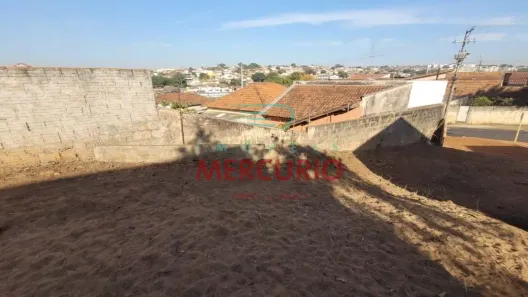 Lote/Terreno à venda, 428m² no Parque Vista Alegre, Bauru