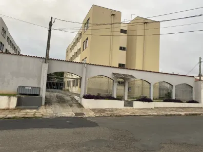 Apartamento com 3 Quartos para alugar, 68m² no Uvaranas, Ponta Grossa