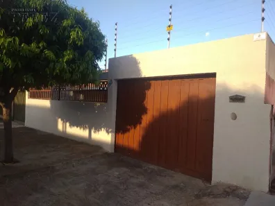 Casa com 2 Quartos à venda, 107m² no Giovani Lunardelli, Londrina