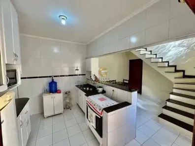 Casa com 5 Quartos à venda, 140m² no Conjunto Residencial Trinta e Um de Março, São José dos Campos