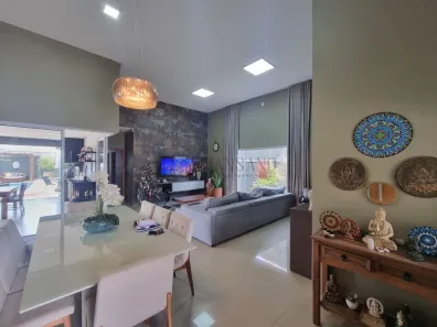 Casa de Condomínio com 3 Quartos à venda, 250m² no Residencial Vale Florido, Piratininga