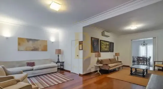 Casa com 3 Quartos para alugar, 300m² no Jardim Europa, São Paulo