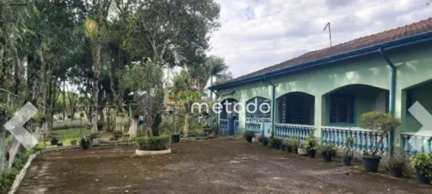 Fazenda/Sítio com 4 Quartos à venda, 373m² no Chácaras Rurais Guararema, Jacareí