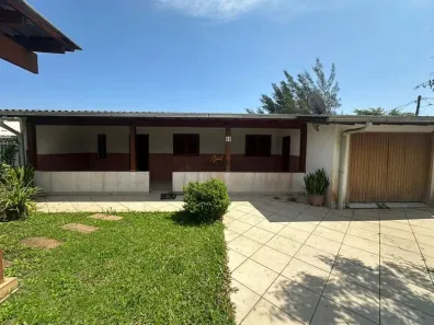 Casa com 3 Quartos à venda, 135m² no Praia de Mariluz, Imbé