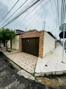 Casa com 3 Quartos à venda, 180m² no Luzia, Aracaju