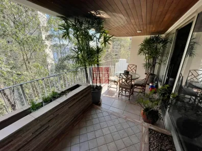 Apartamento com 4 Quartos à venda, 210m² no Vila Suzana, São Paulo