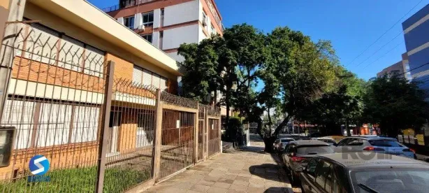 Casa com 4 Quartos à venda, 304m² no Rio Branco, Porto Alegre