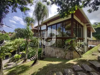 Casa de Condomínio com 4 Quartos à venda, 926m² no Badu, Niterói