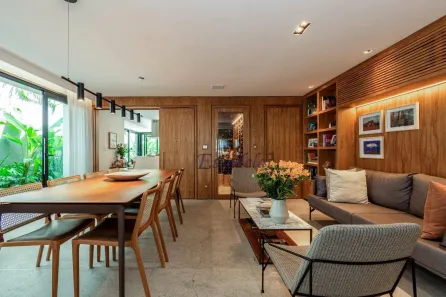 Casa com 4 Quartos à venda, 280m² no Jardim Europa, São Paulo