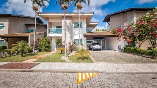 Sobrado com 5 Quartos à venda, 285m² no Pires Facanha, Eusébio