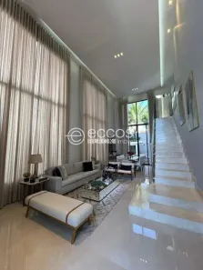 Casa de Condomínio com 3 Quartos à venda, 290m² no Nova Uberlândia, Uberlândia