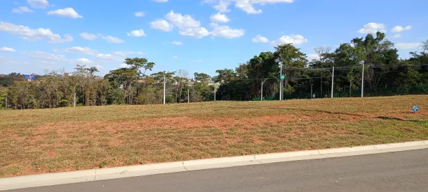 Lote/Terreno à venda, 391m² no Jardins Amsterdã, Goiânia