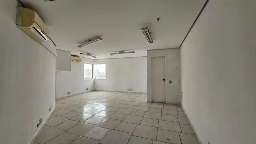 Sala Comercial à venda, 34m² no Lapa, São Paulo