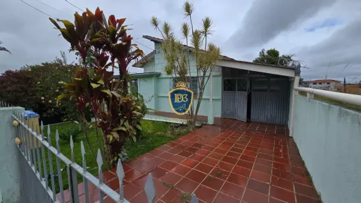 Casa com 3 Quartos à venda, 150m² no Uvaranas, Ponta Grossa