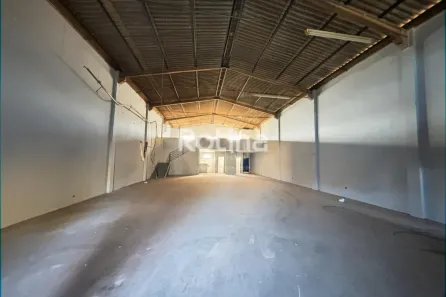 Galpão/Depósito/Armazém à venda, 365m² no Santa Rosa, Uberlândia