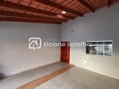 Casa com 2 Quartos para alugar, 100m² no Shopping Park, Uberlândia