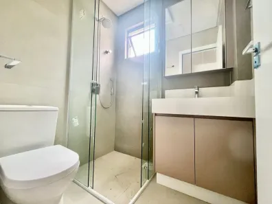 Apartamento com 2 Quartos para alugar, 66m² no Tabuleiro, Camboriú