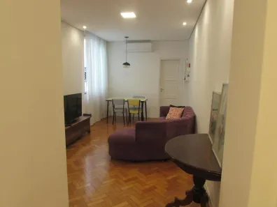 Apartamento com 2 Quartos para alugar, 79m² no Laranjeiras, Rio de Janeiro