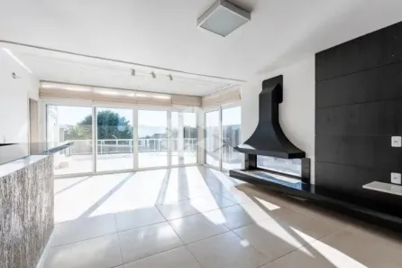 Casa com 4 Quartos à venda, 285m² no Ipanema, Porto Alegre
