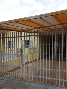 Casa com 2 Quartos à venda, 130m² no Conjunto Parigot de Souza 1, Londrina