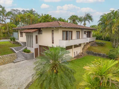 Casa com 3 Quartos à venda, 234m² no Glória, Joinville