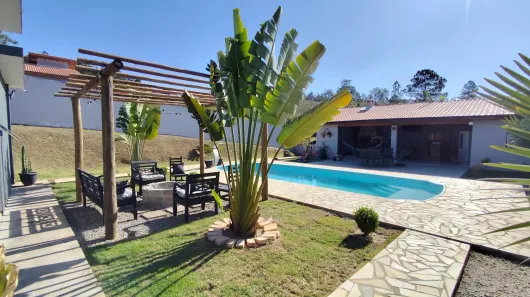 Fazenda/Sítio com 6 Quartos à venda, 1300m² no , Mairinque