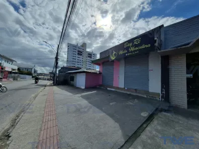 Sala Comercial para alugar, 33m² no Barreiros, São José