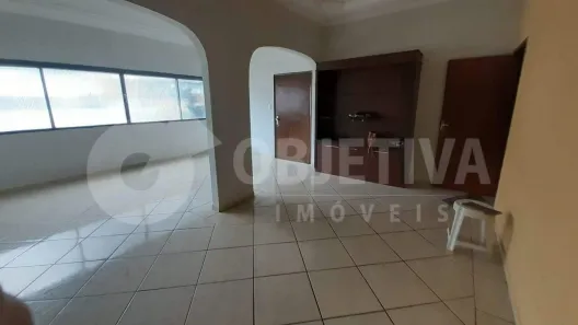 Apartamento com 3 Quartos à venda, 164m² no Morada da Colina, Uberlândia